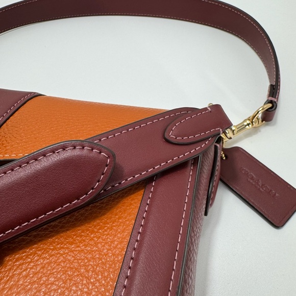 COACH Georgie Shoulder Bag Elegant Two-Tone Leather - Picture 12 of 14